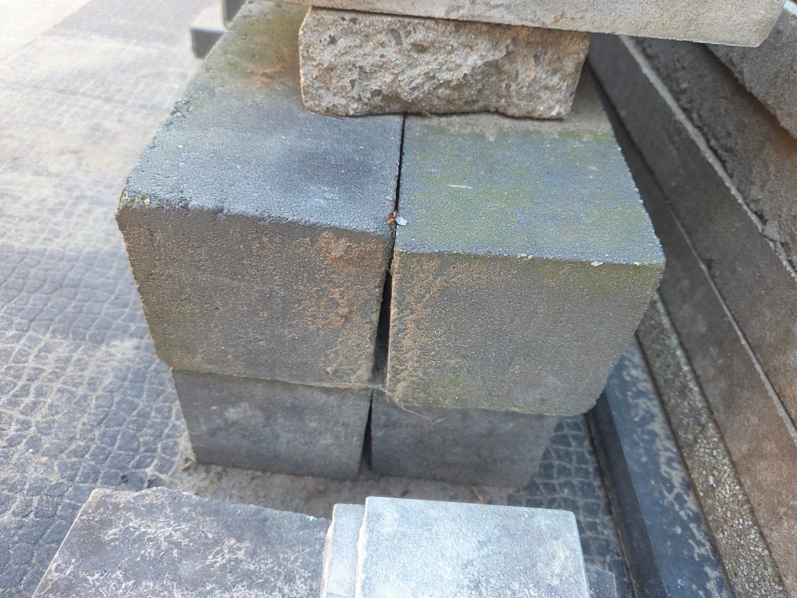 Stapelblokken 12x12x60, Tuin en Terras, Tegels en Klinkers, Ophalen, Overige typen, Nieuw, Minder dan 5 m²