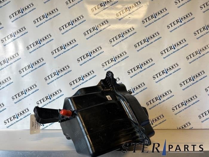 Adblue tank van een Mercedes Sprinter, 12 maanden garantie, Gebruikt, -, Ophalen of Verzenden