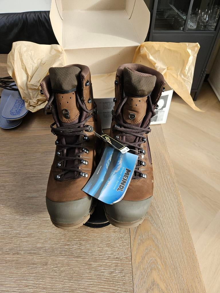Meindl Kisten wandelschoenen maat 8 - Nieuw met labels, Meindl, Bruin, Nieuw, Wandelschoenen
