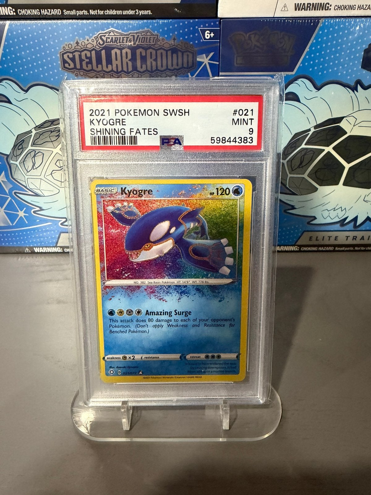 Engelse Kyogre 021/072– Amazing Rare uit ShiningFates (2021), Hobby en Vrije tijd, Ophalen of Verzenden, Nieuw, Losse kaart, Foil