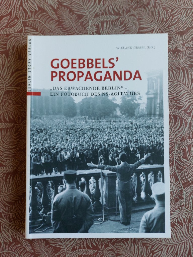Fotoboek Goebbels' Propaganda - Das erwachende Berlin, Ophalen of Verzenden, Tweede Wereldoorlog, Zo goed als nieuw, Overige onderwerpen