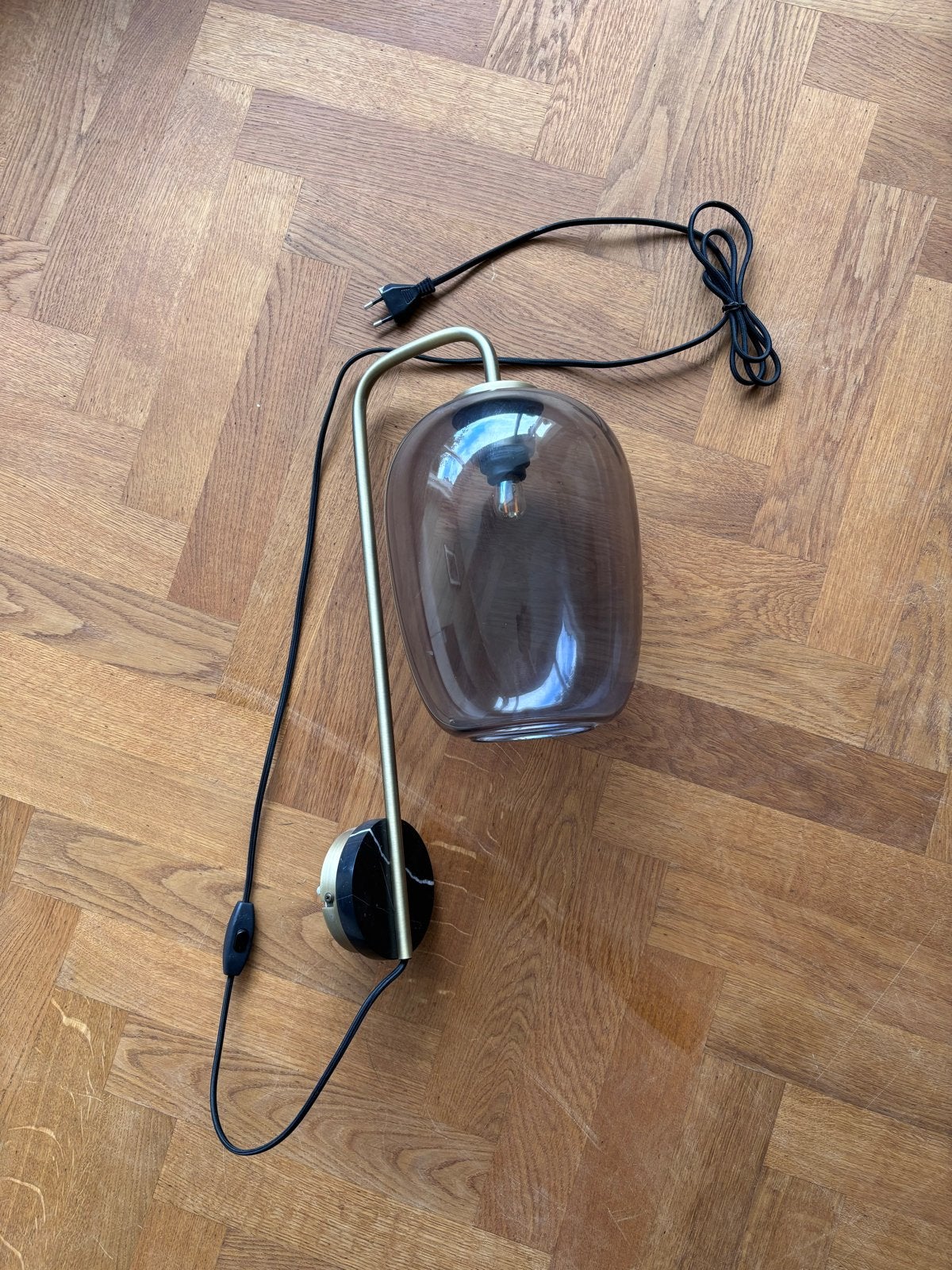 Glazen wandlamp Bolia, Ophalen, Zo goed als nieuw, Glas