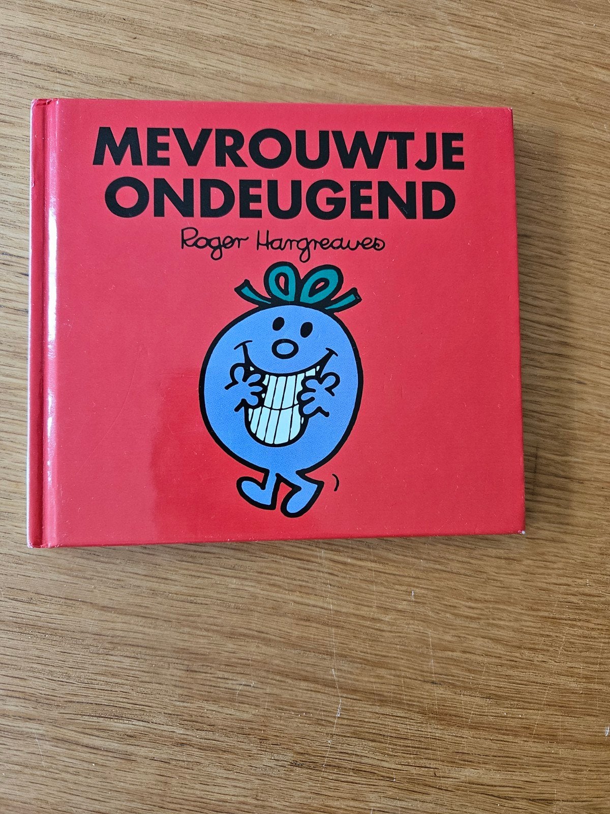 Mevrouwtje ondeugend -  Roger Hargreaves, Fictie algemeen, Roger Hargreaves, Ophalen of Verzenden, Zo goed als nieuw
