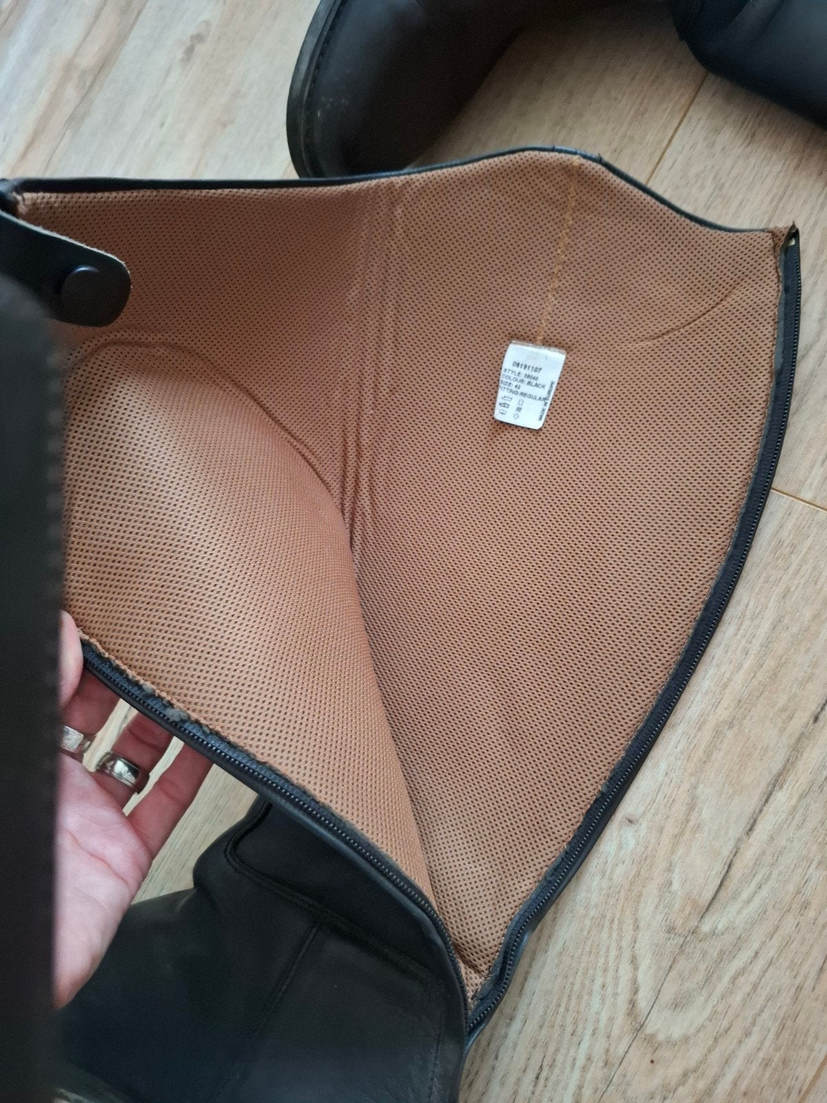Foto 3 van Horze Leren Zip-Up Rits achterk. rijlaarzen MT 42, kuit 43cm