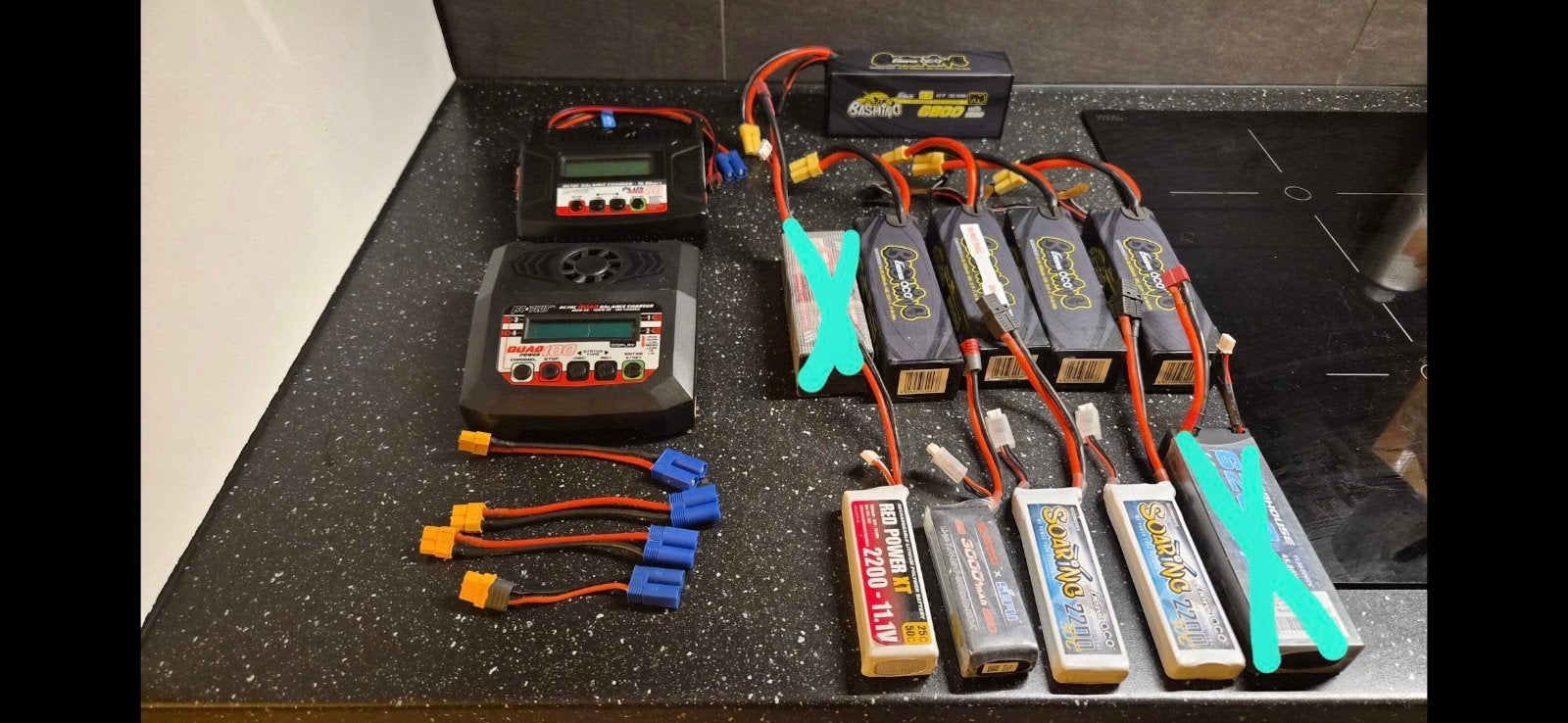 lipo accu's en lader(s), Hobby en Vrije tijd, Ophalen, Gebruikt, Overige schalen, Auto offroad
