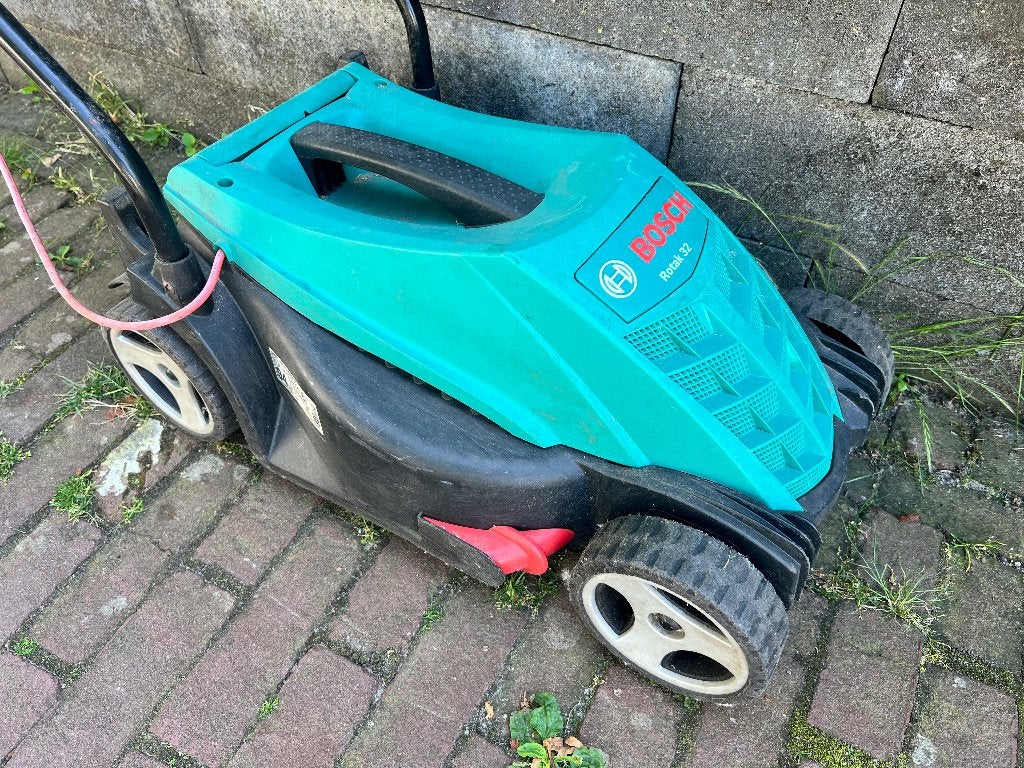Bosch Rotak 32 Grasmaaier, Ophalen, Gebruikt, Elektrische grasmaaier, Opvangbak