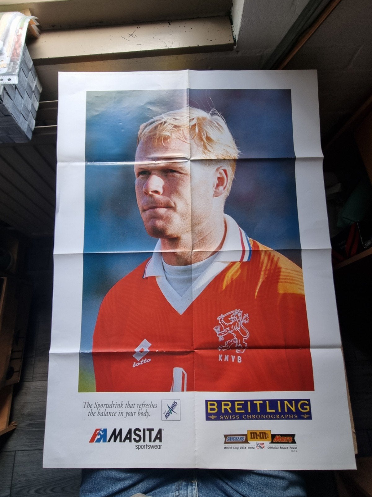 Ronald Koeman Oranje 1994 megaposter, Ophalen of Verzenden, Poster, Plaatje of Sticker