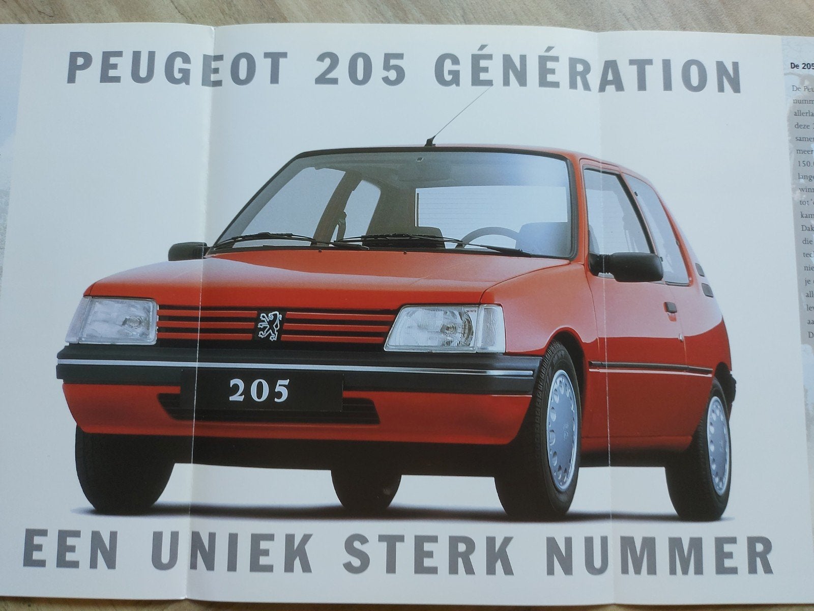 keurige Peugeot 205 Generation folder, Ophalen of Verzenden, Zo goed als nieuw, Peugeot