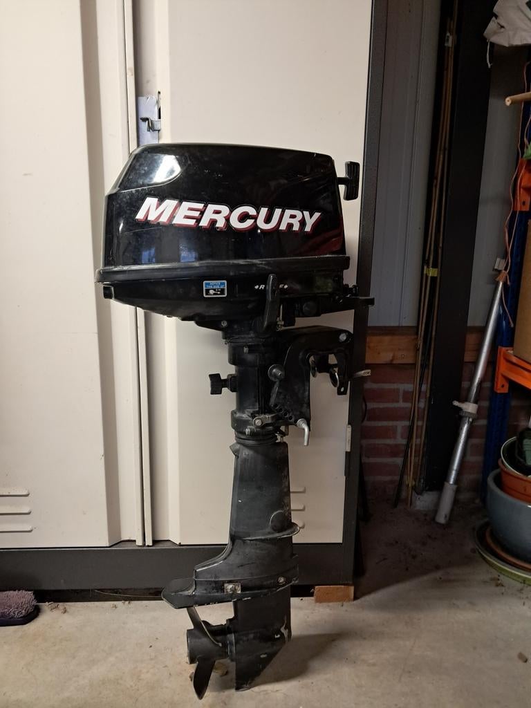 5pk mercury, Watersport en Boten, Ophalen, 5 tot 10 pk, Viertaktmotor, Zo goed als nieuw