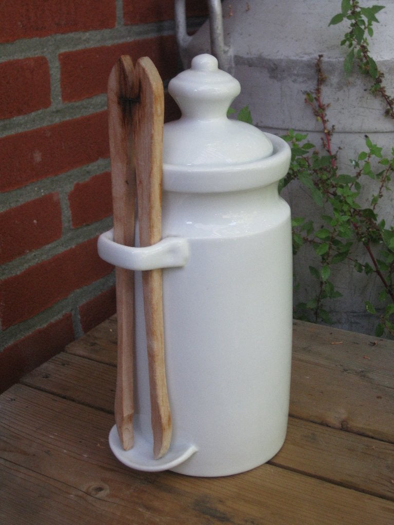 Antieke Porselein Augurken Pot / Houten Tang, Antiek en Kunst, Ophalen