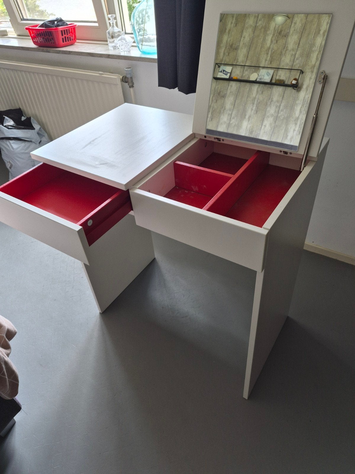 Ikea Brimnes toilettafel met spiegel en opbergruimte, Ophalen, Gebruikt, Modern, Scandinavisch, 50 tot 100 cm