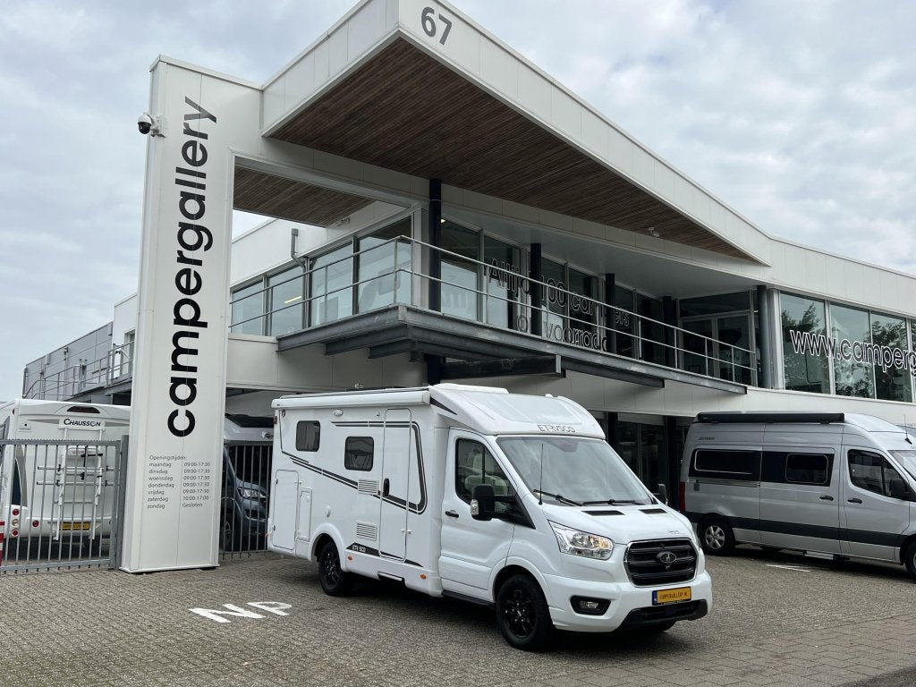 Etrusco V 6.6 SF AUTOMAAT ENKELE BEDDEN+RONDZIT LUCHTVERING, Caravans en Kamperen, Automaat, Ford, Tot en met 2, 6 tot 7 meter
