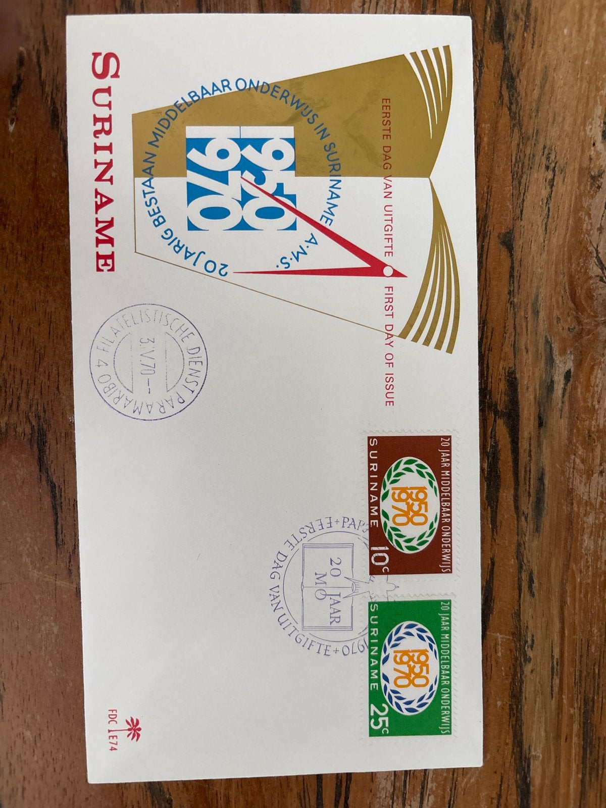 Suriname Eerste Dag Uitgifte 1970 - 20 Jaar Middelbaar Onder, Ophalen of Verzenden, Onbeschreven, Rest van de wereld