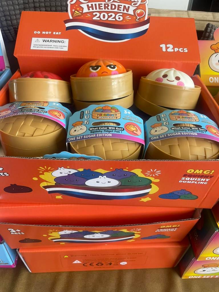 Koningsdag kraker om te verkopen op de vrijmarkt;, Ophalen, B, Nieuw, A
