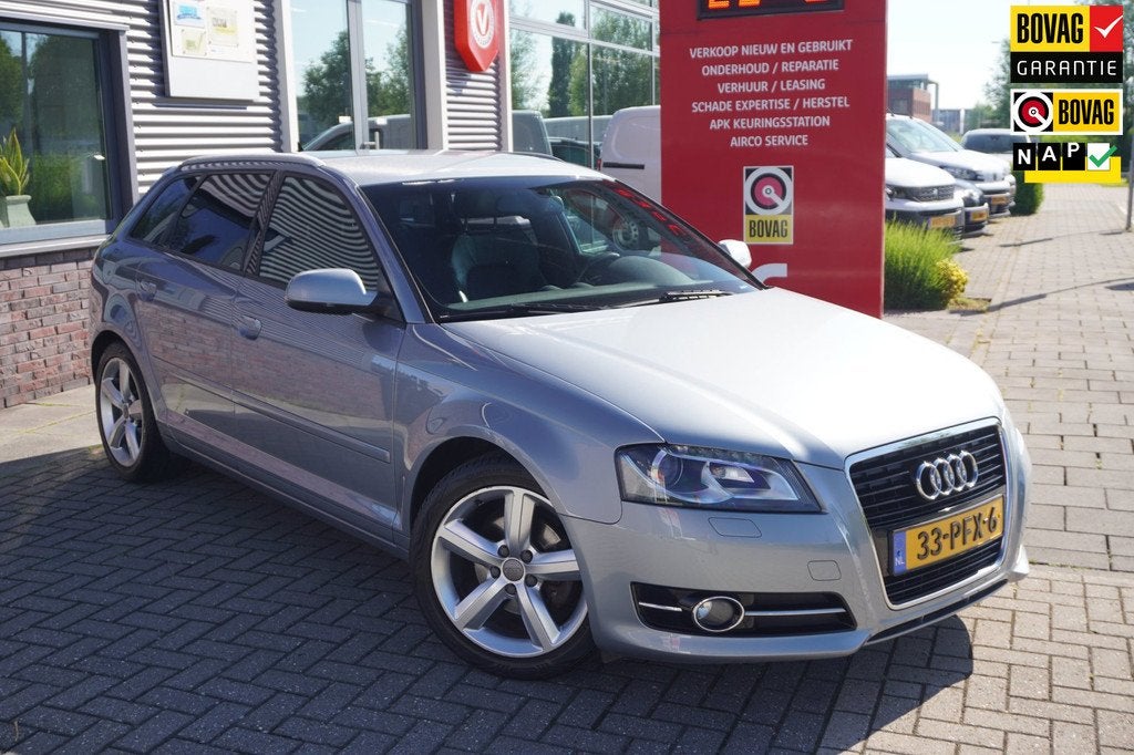 Audi A3 Sportback 1.2 TFSI Ambition Pro Line S / S-Line Intr, Voorwielaandrijving, Euro 5, Gebruikt, Zwart