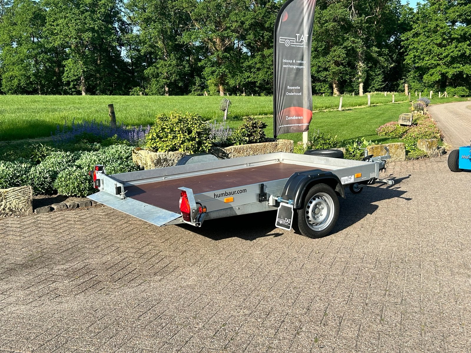 Humbaur HKT Afzinkbare Motortrailer - 2 Motoren, Auto diversen, Aanhangers en Bagagewagens, Ophalen, Nieuw