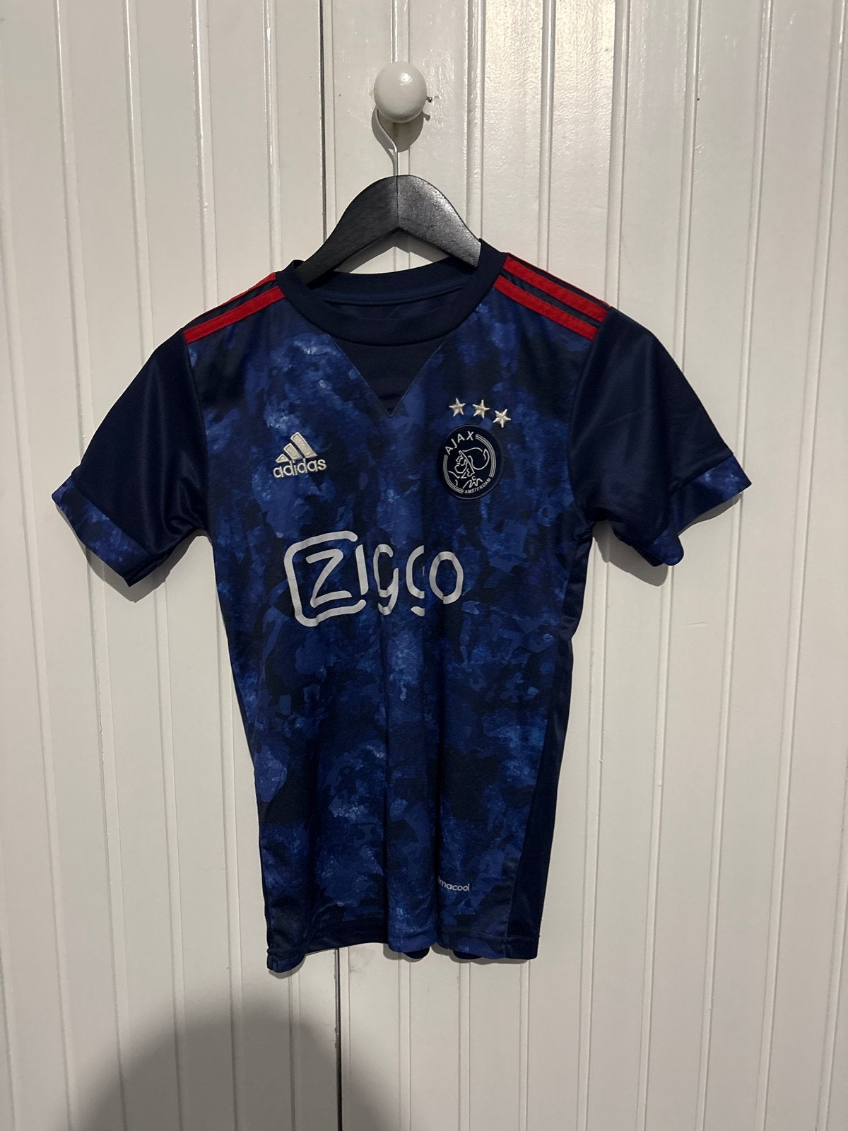 Ajax uitshirt 2021/2022 - Donkerblauw met rode accenten, Maat XS of kleiner, Ophalen of Verzenden, Gebruikt, Shirt