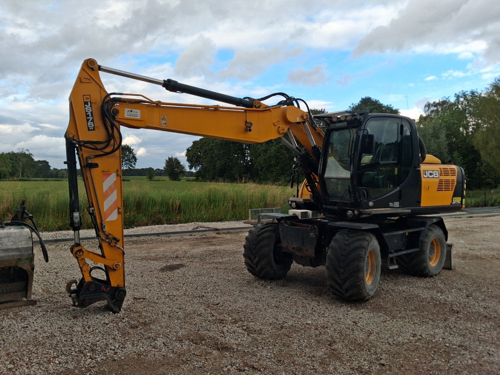 jcb 175w mobiele kraan, Zakelijke goederen, Machines en Bouw | Kranen en Graafmachines, Ophalen, Graafmachine