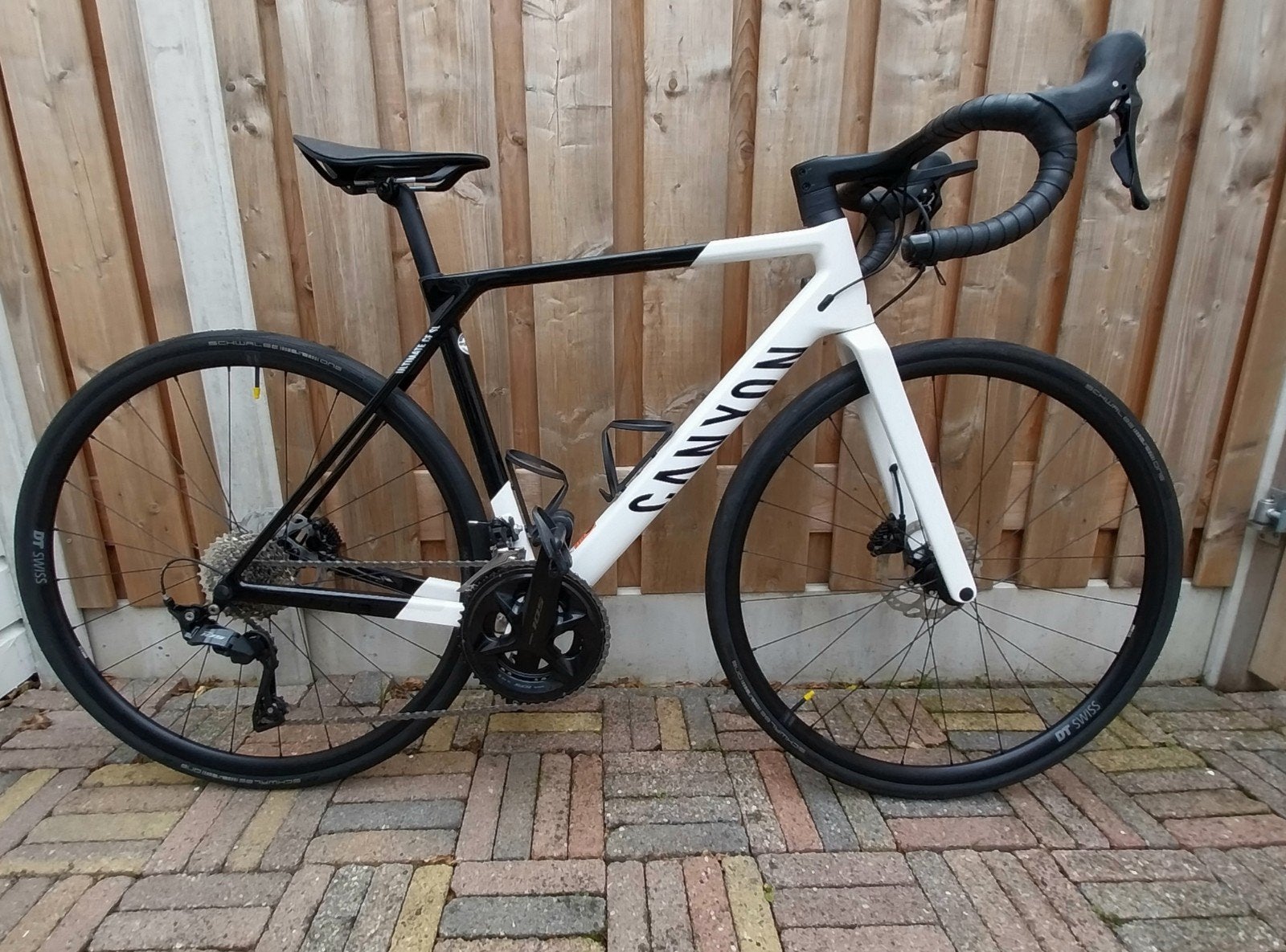 Canyon Ultimate CF SL disc / Powermeter, Carbon, Zo goed als nieuw, Meer dan 20 versnellingen, 53 tot 57 cm