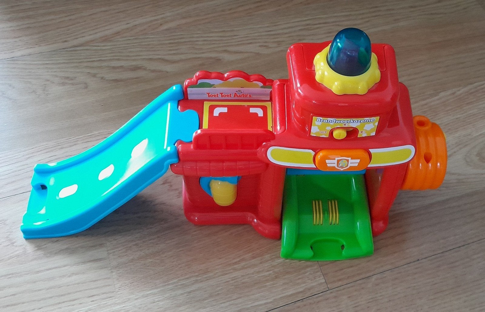 VTech Toet Toet Auto's Brandweerkazerne, Ophalen of Verzenden, Zo goed als nieuw, Jongen of Meisje