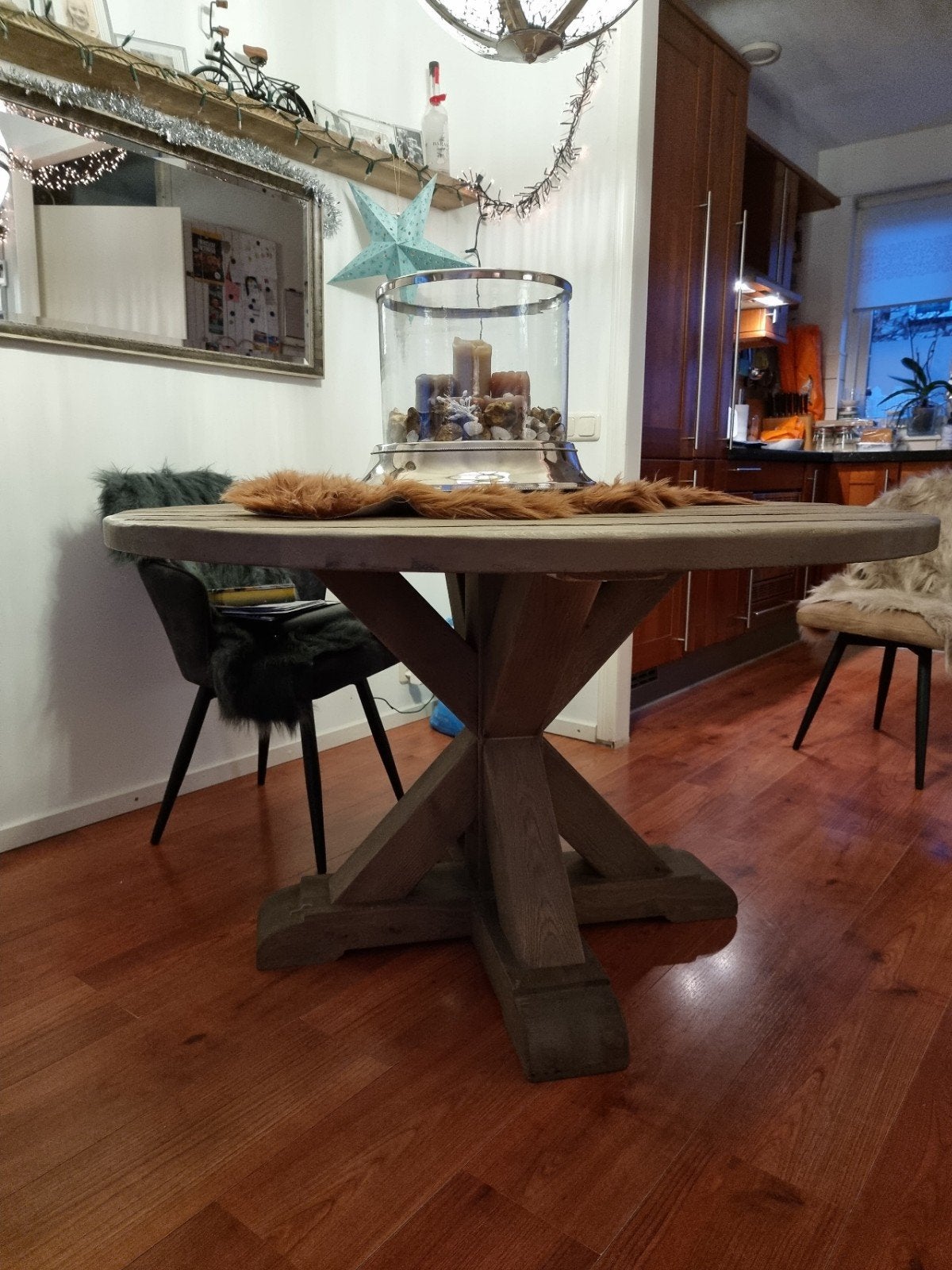 Robuuste ronde salontafel Rofra Home, diameter 1.30 mtr, Ophalen