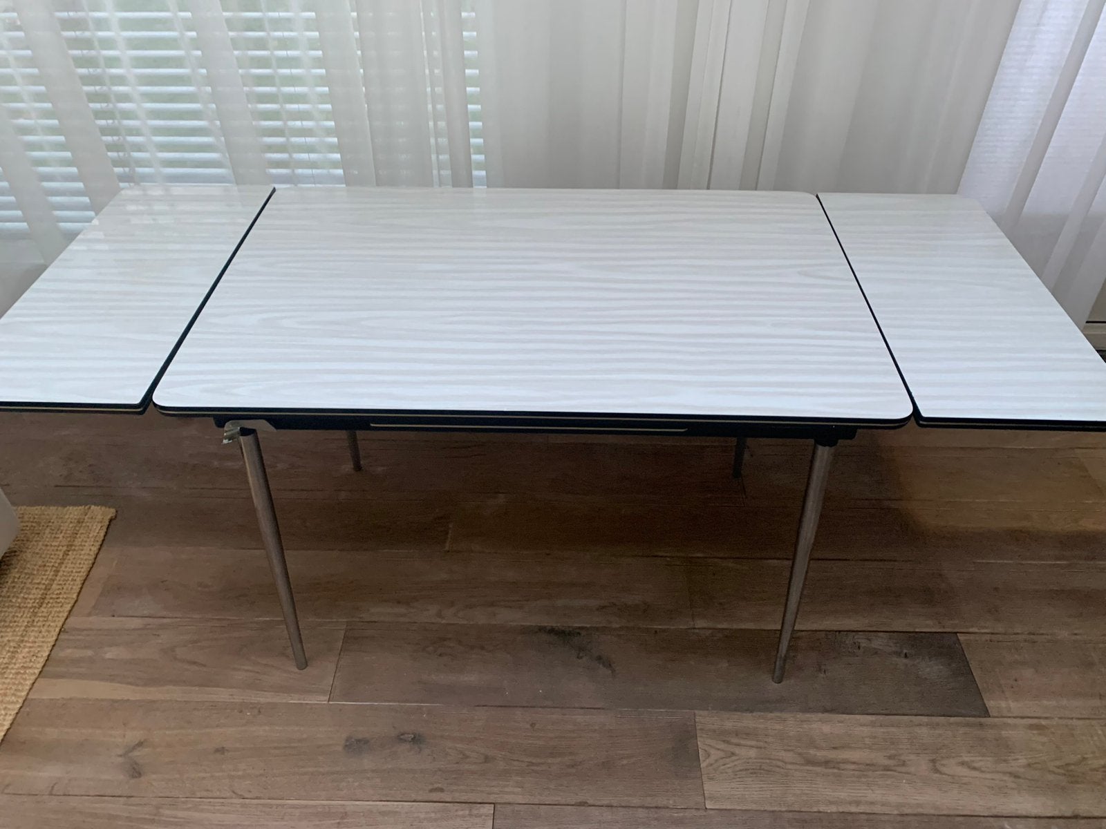 Prachtige formica tafel uitschuifbaar, Ophalen, 100 tot 150 cm, 50 tot 100 cm, Zo goed als nieuw