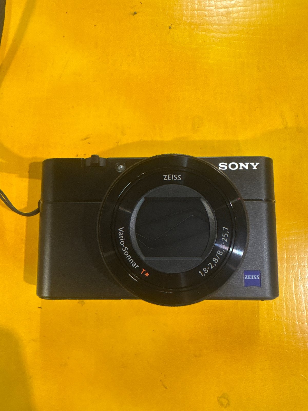 Sony RX100M5 Compactcamera - Zeer Goede Staat, Audio, Tv en Foto, Fotocamera's Digitaal, Ingebouwde flitser, Ophalen of Verzenden