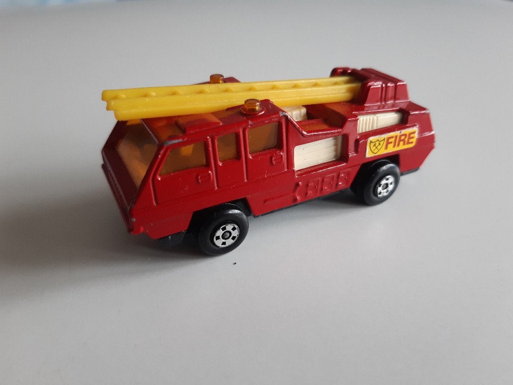 Speelgoed. Voertuig. Auto. Brandweer. Ladderwagen. Engeland., Ophalen of Verzenden, Zo goed als nieuw