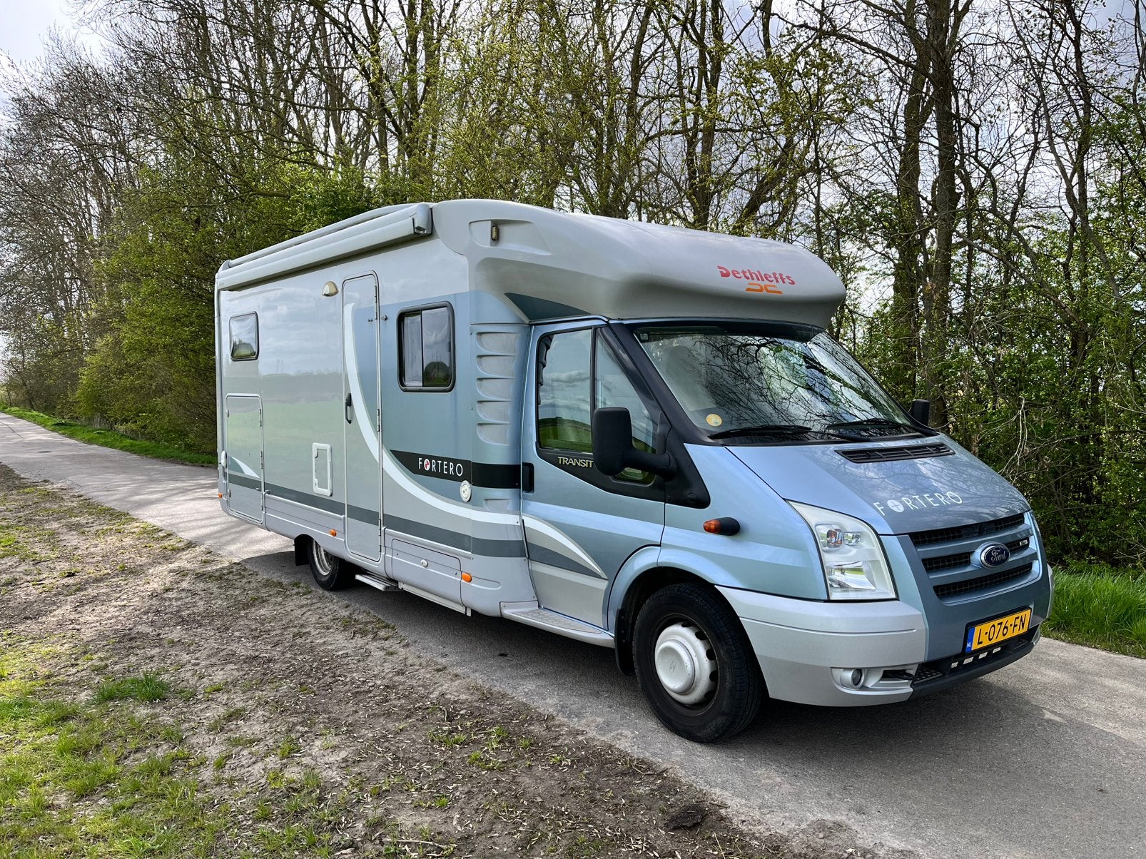 Dethleff fortero camper 2007 met weinig km., Caravans en Kamperen, Campers, Bedrijf, Half-integraal, Dethleffs