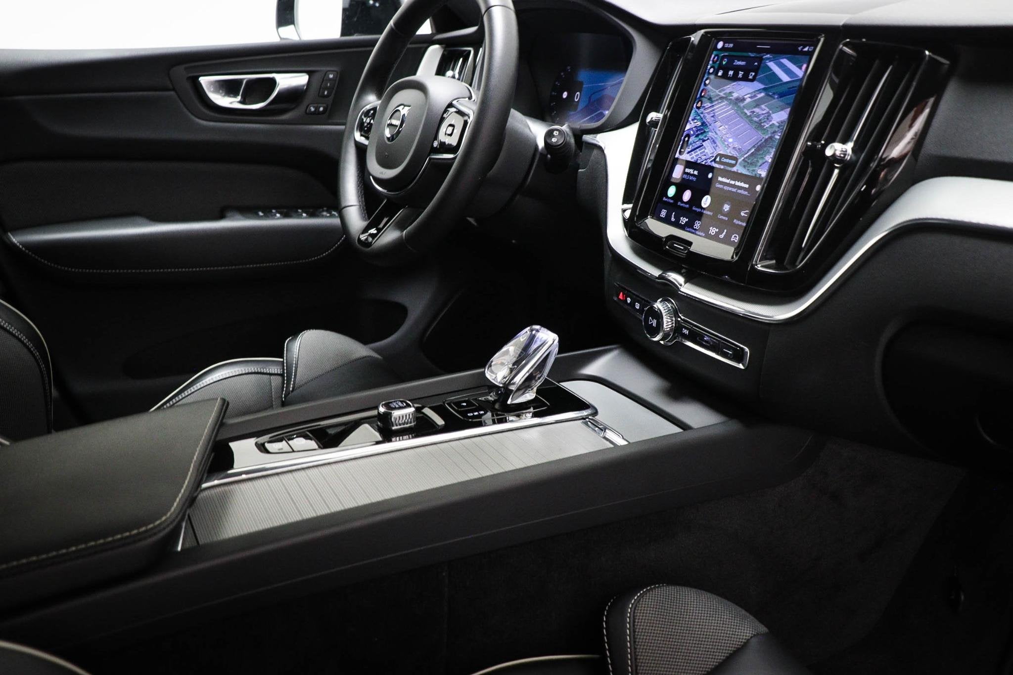 Volvo XC60 B4 Ultimate Bright | STOELVERWARMING | DAB | DRAA, Auto's, Volvo, Gebruikt, 4 cilinders, Automatische klimaatregeling