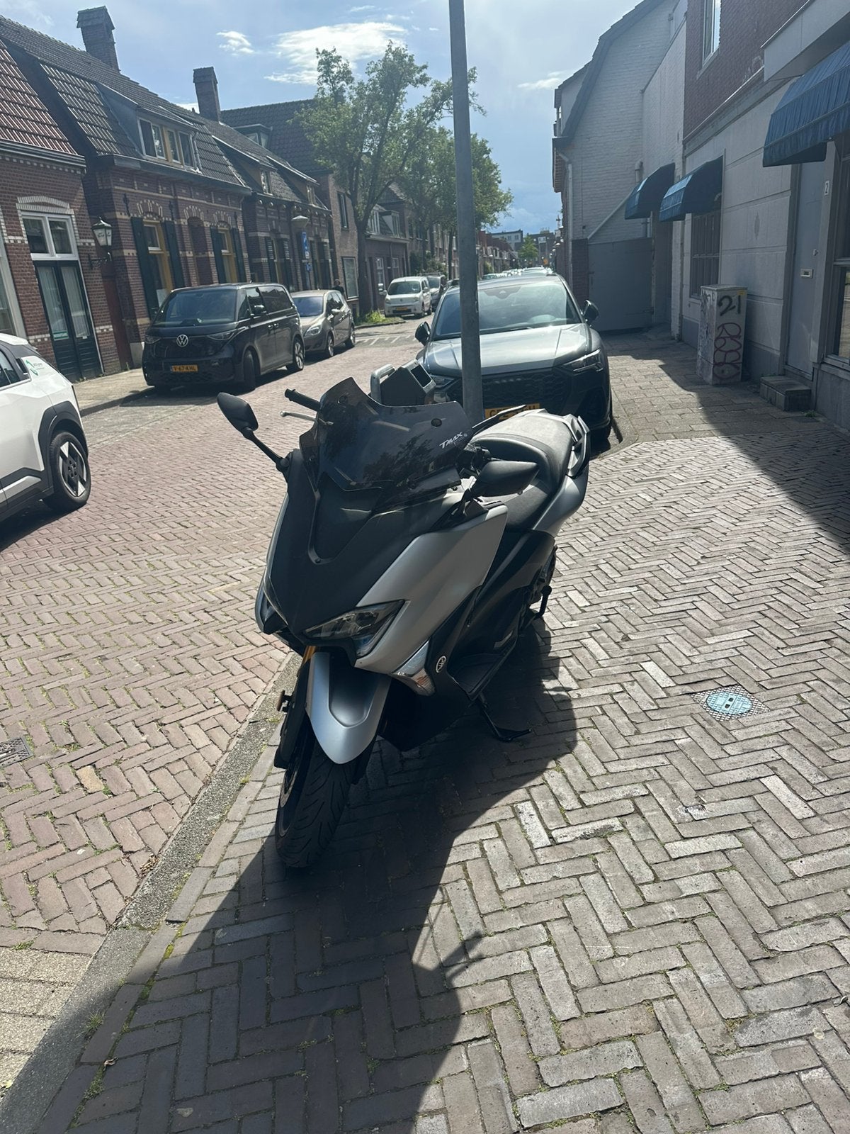 Yamaha T-Max 530 SX Malossi Akrapovic, Fietsen en Brommers, Scooters | Yamaha, Zo goed als nieuw, Overige modellen, Benzine, Ophalen of Verzenden
