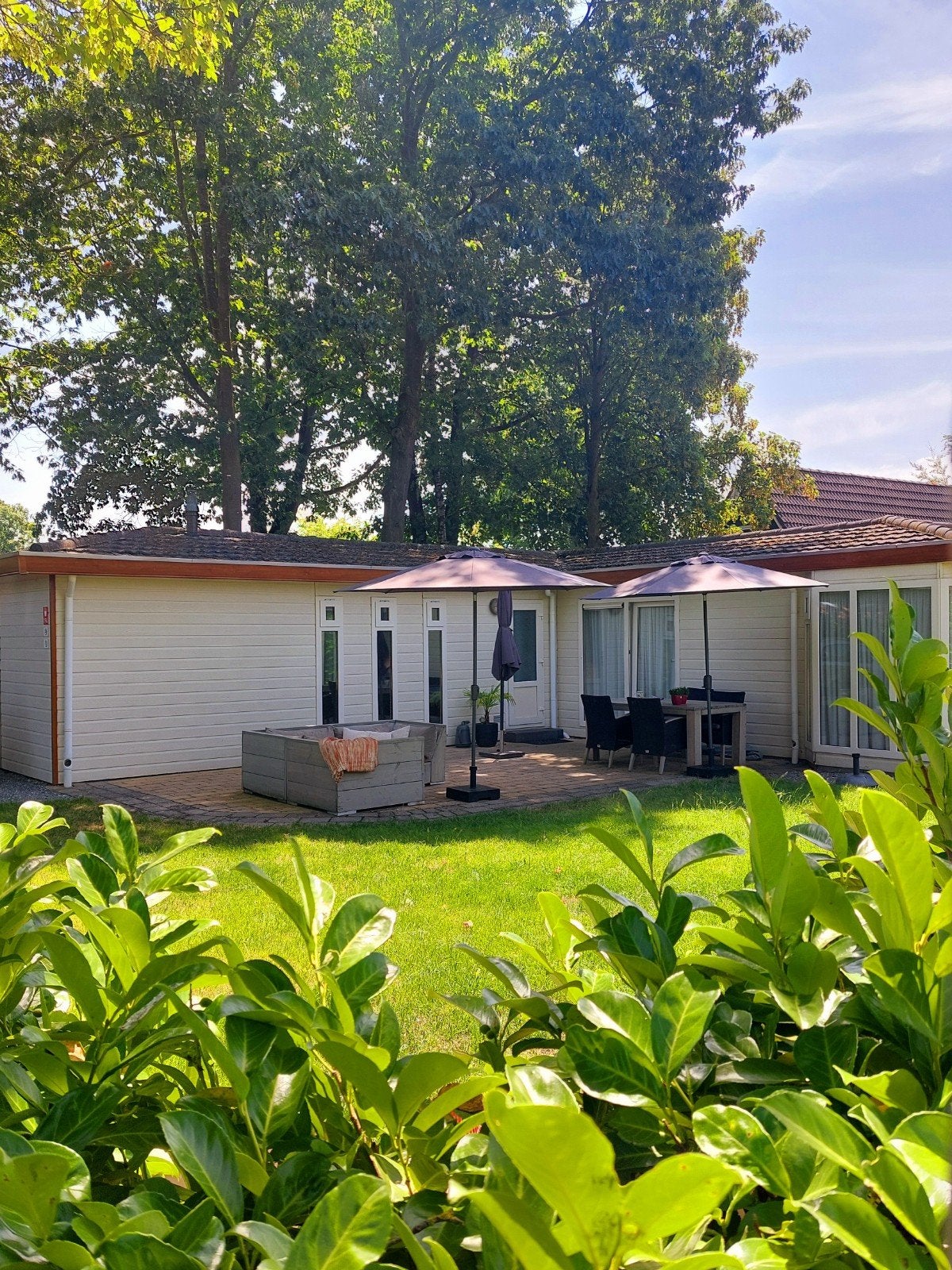 Chalet te huur vanaf 16 november 2026, 2 slaapkamers, Limburg, Recreatiepark, Aan meer of rivier