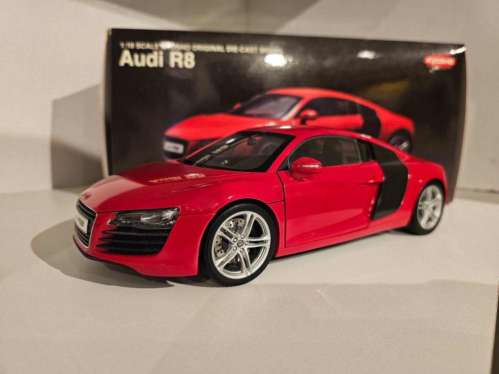 Kyosho Audi R8 Rood 1:18, Ophalen of Verzenden, Zo goed als nieuw, Auto, Kyosho