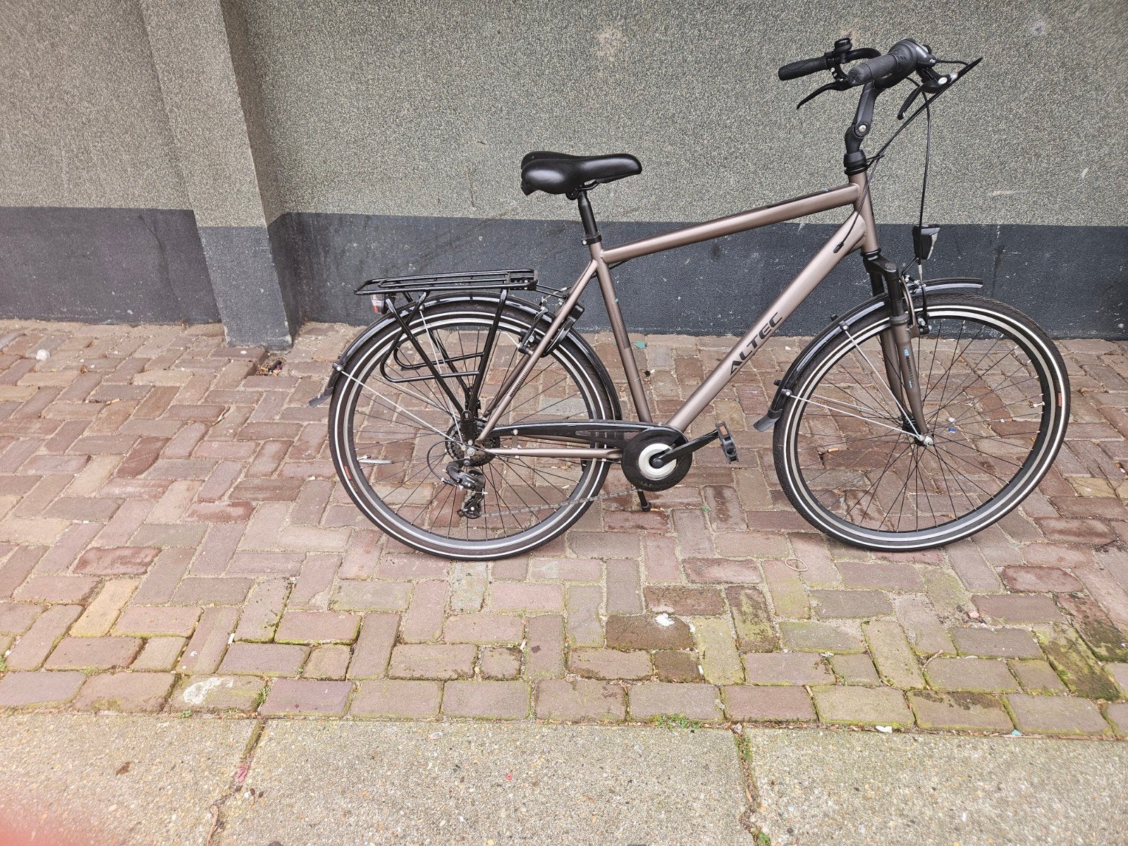 Altec heren fiets, Ophalen, Zo goed als nieuw, Minder dan 10 versnellingen, Overige merken