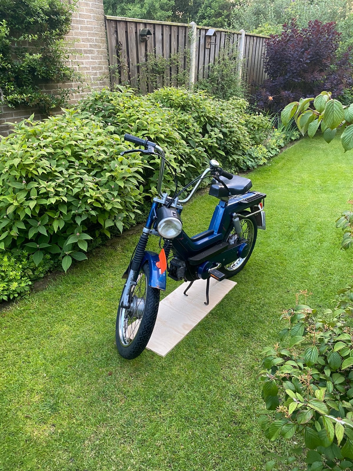 Vespa Si, Ophalen, Zo goed als nieuw, 50 cc, Maximaal 25 km/u