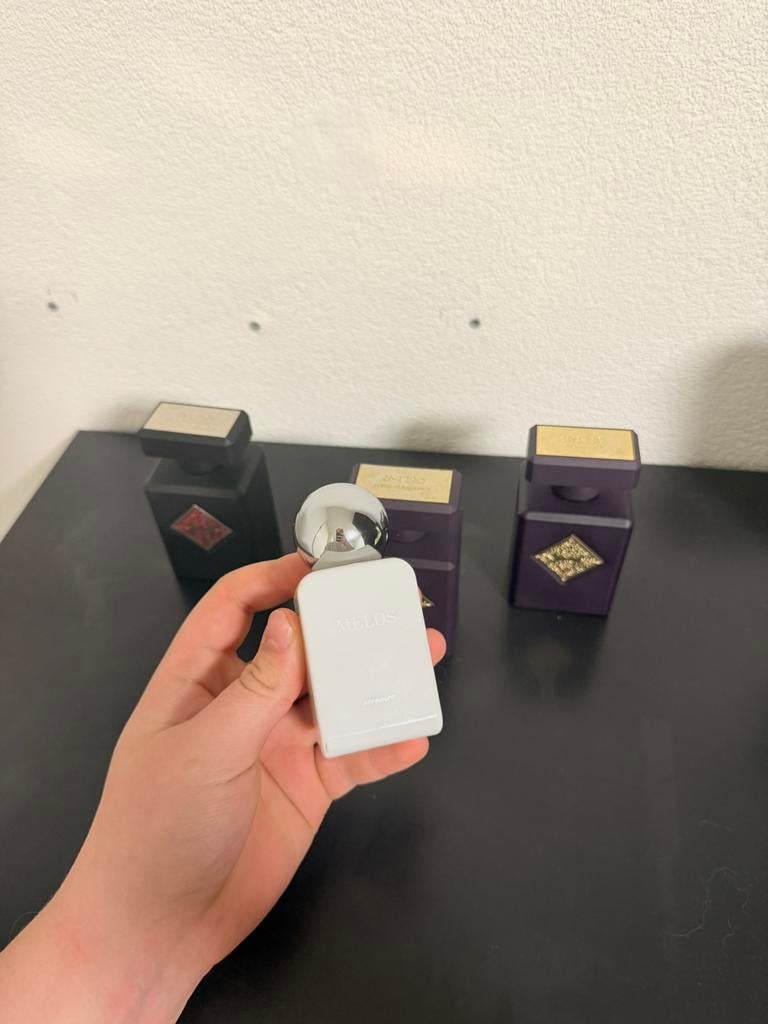 Pernoire melos, Sieraden, Tassen en Uiterlijk, Uiterlijk | Parfum, Ophalen of Verzenden, Gebruikt