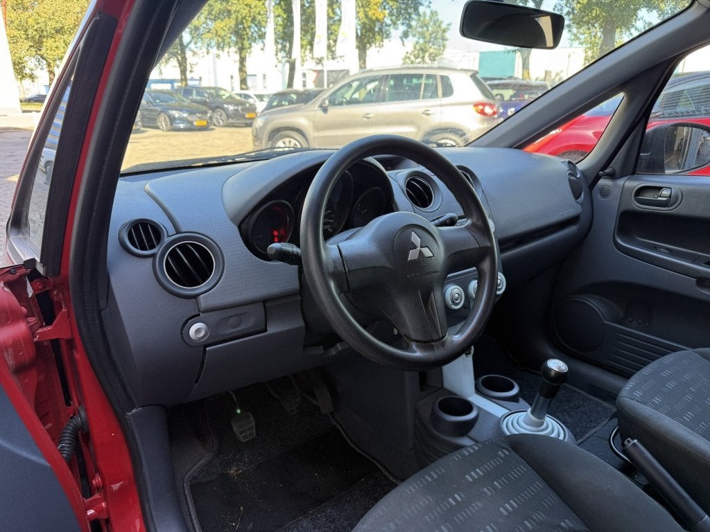 Mitsubishi Colt 1.1 CZ3 (bj 2005), Auto's, Gebruikt, Origineel Nederlands, Bedrijf, Handgeschakeld