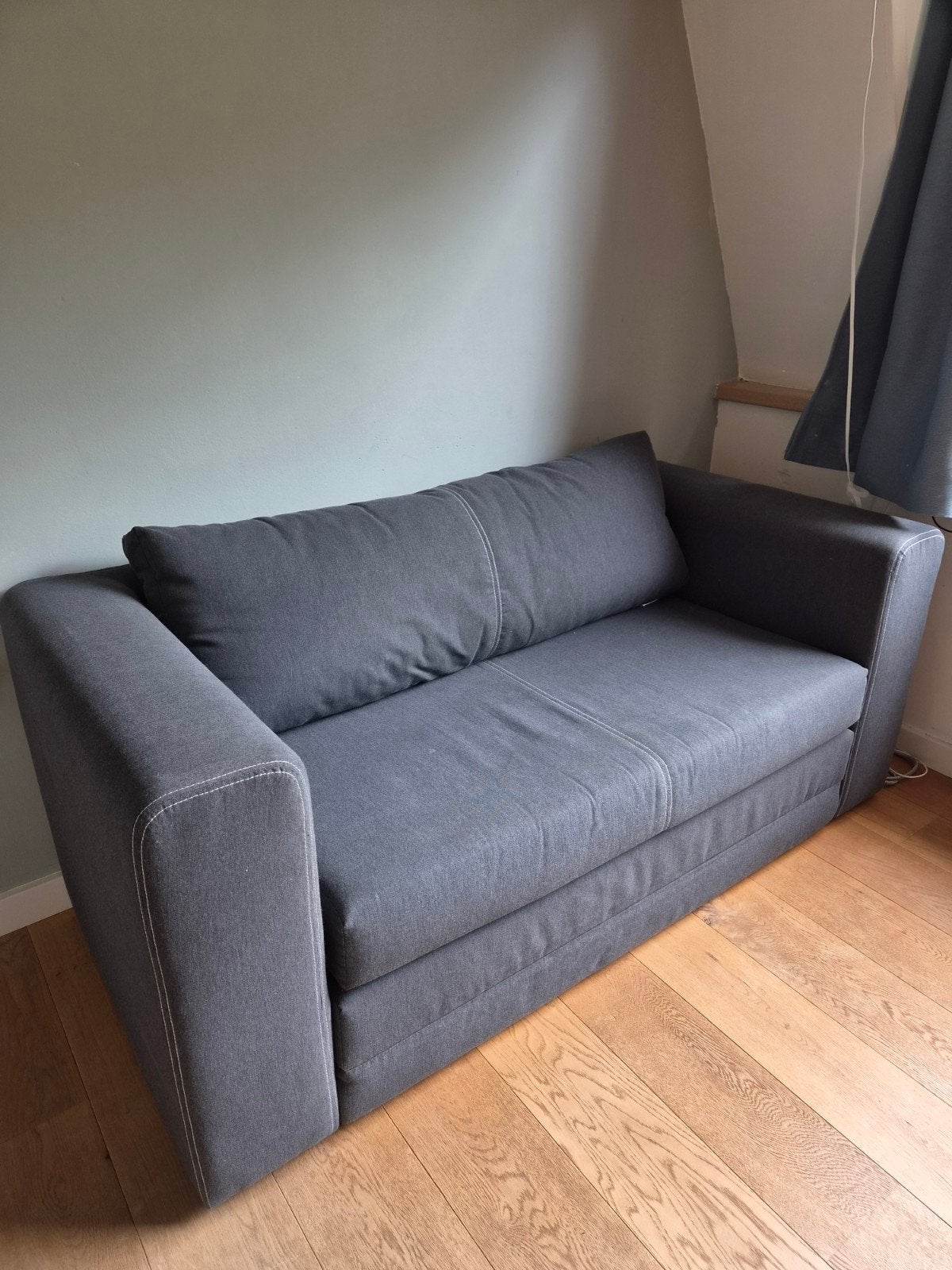 Donkergrijze slaapbank - Compact en comfortabel, Ophalen of Verzenden, Twijfelaar, 100 cm