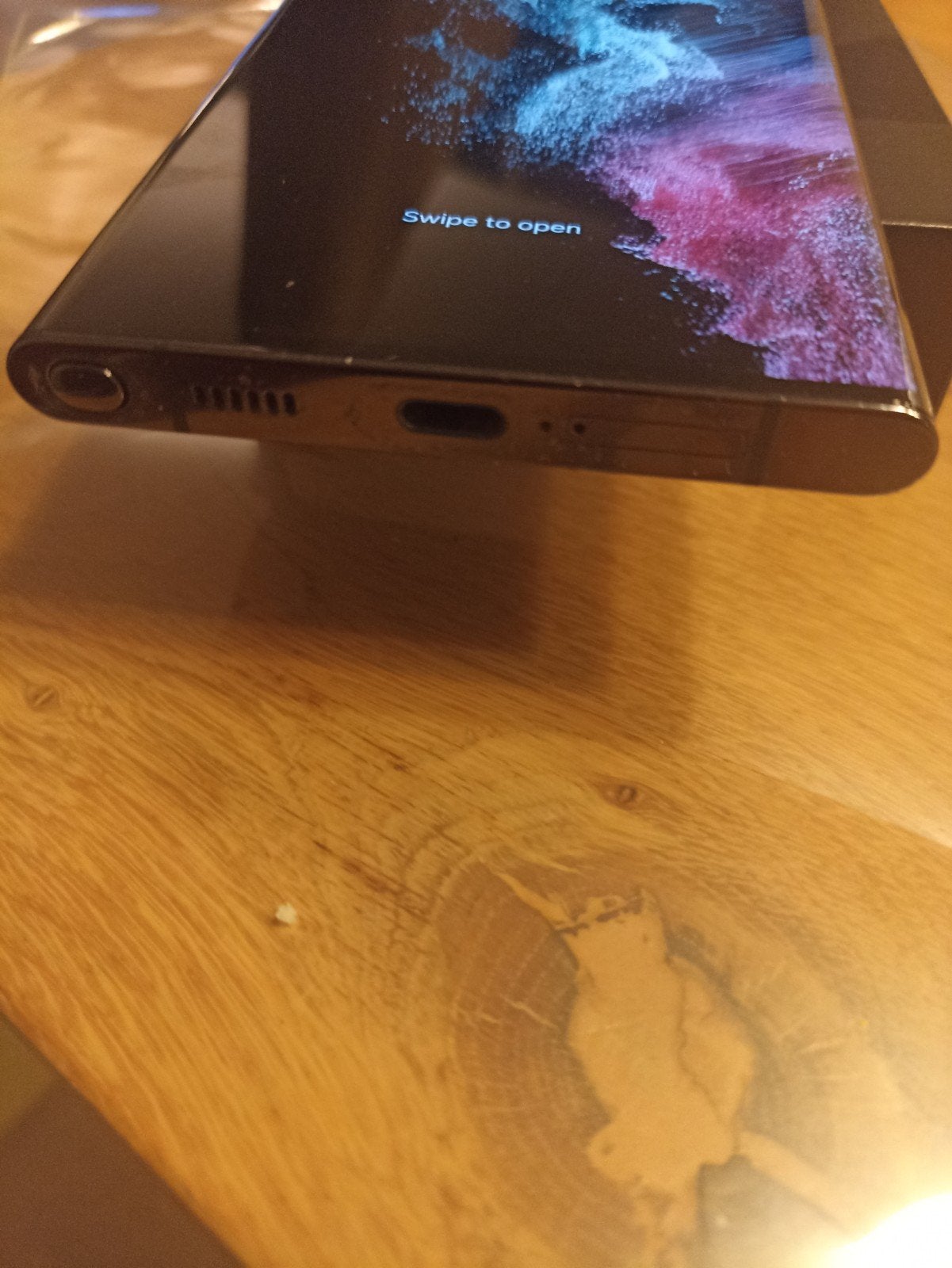 Foto 10 van Samsung Galaxy S22 Ultra Zwart 512GB - Zo goed als nieuw