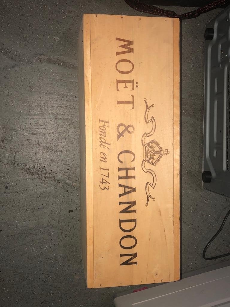 Moët & Chandon houten kist - champagne, Minder dan 50 cm, Gebruikt, 50 tot 100 cm, Ophalen of Verzenden