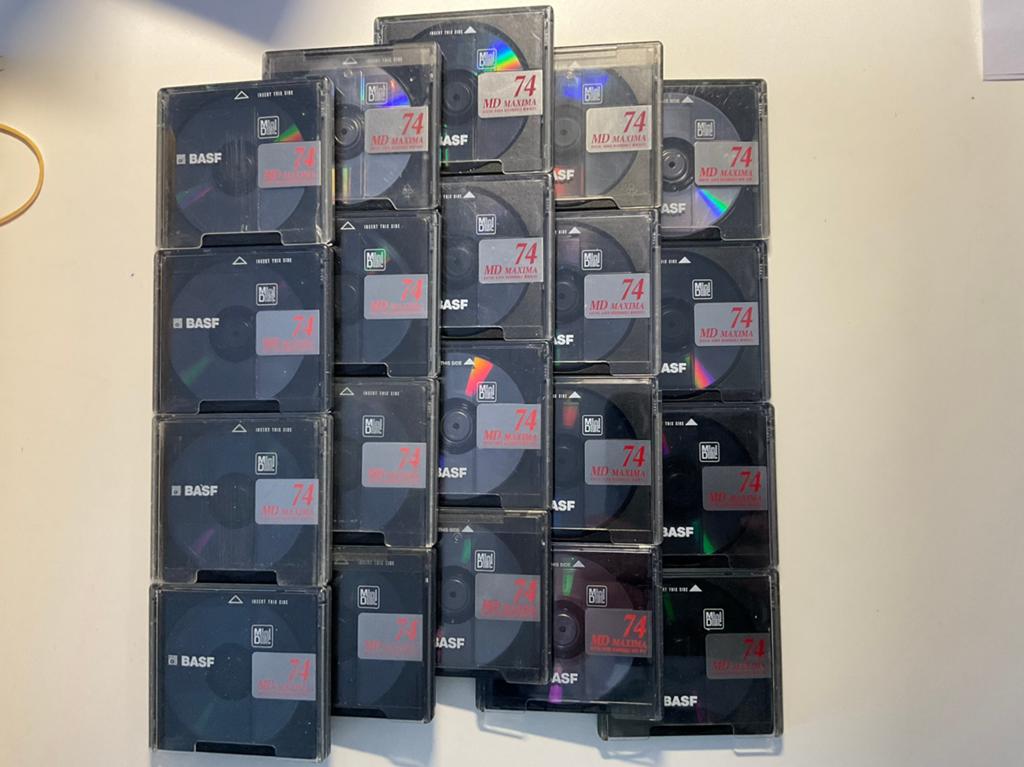 Minidisc’s  BASF MAXIMA ZWART. 20x als nieuw. 74 minuten, Ophalen of Verzenden
