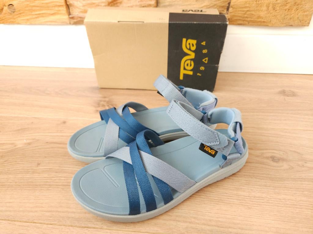 Teva Sanborn sandalen maat 38 blauw NIEUW! Slippers, Blauw, Nieuw, Teva, Sandalen of Muiltjes