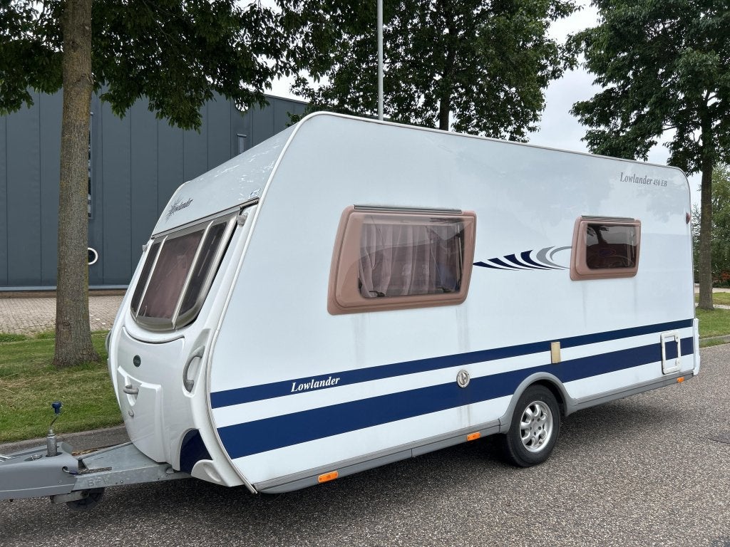 Dethleffs Lowlander 450 EB LUIFEL, ENKELE BEDDEN, Caravans en Kamperen, Caravans, Arist-Dethleffs-Straße 12, 88316 Isny im Allgäu, Duitsland