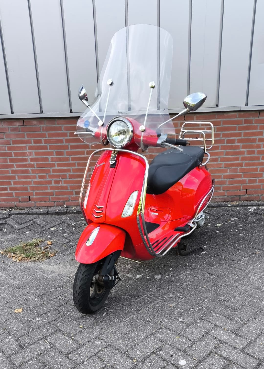 Vespa primavera, blauw kenteken