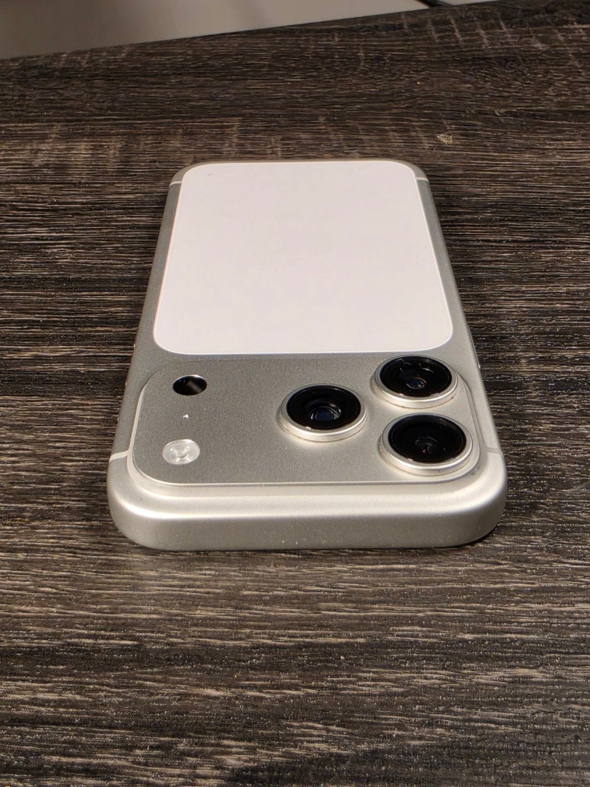 Apple iPhone 17 Pro 256GB Zilver 100% batterij capaciteit, Zo goed als nieuw, 100 %, Zilver, Ophalen