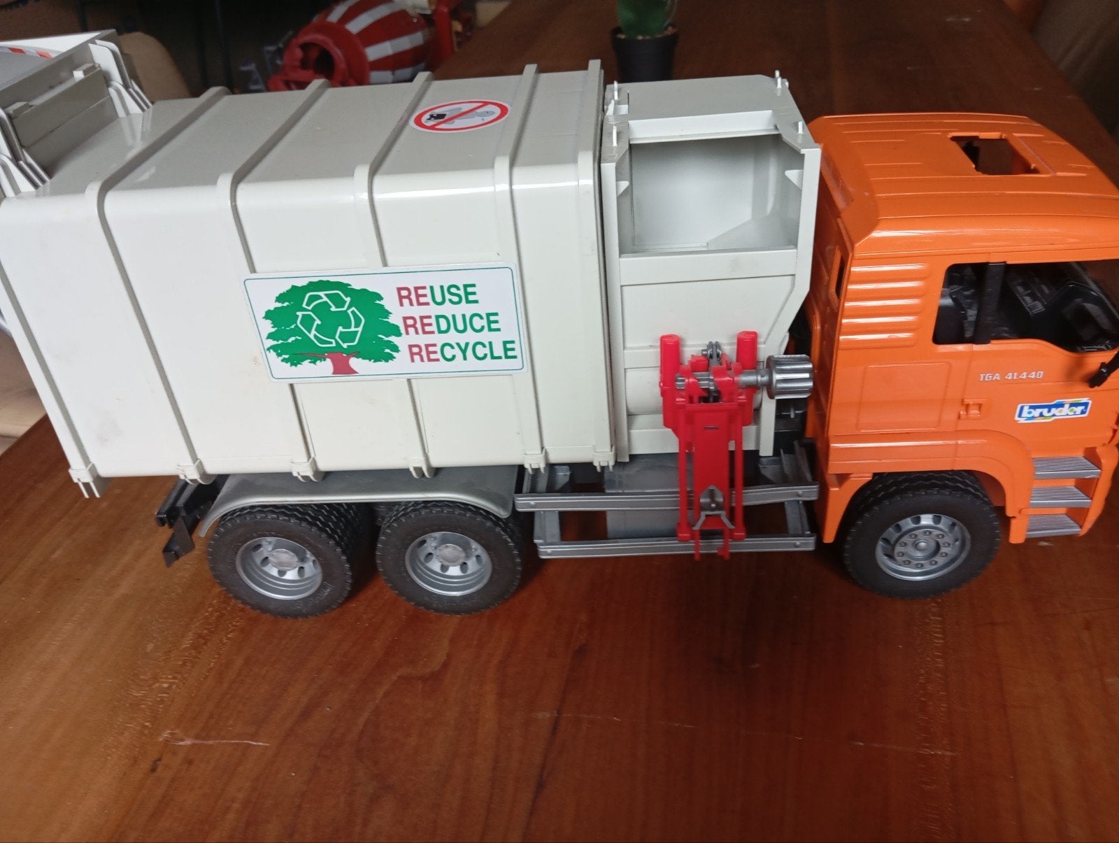 Bruder vuilniswagen, Ophalen, Gebruikt