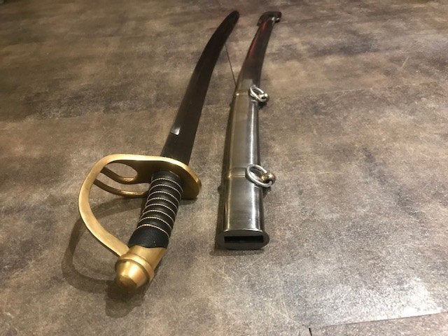 fraaie metalen sabel, nette staat, Ophalen of Verzenden, Landmacht, Overige gebieden, Zwaard of Sabel