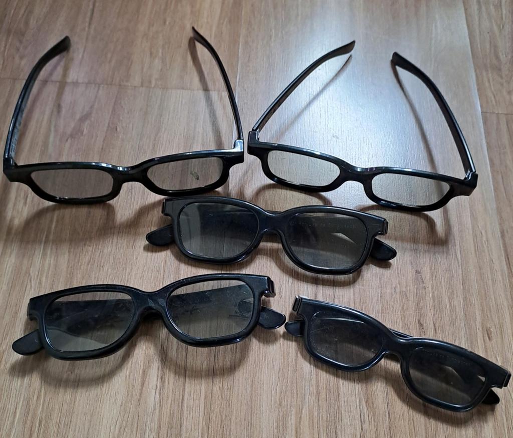 5x 3D brillen (4 volwassen, 1 kind) - RealD 3D, Ophalen of Verzenden, Gebruikt
