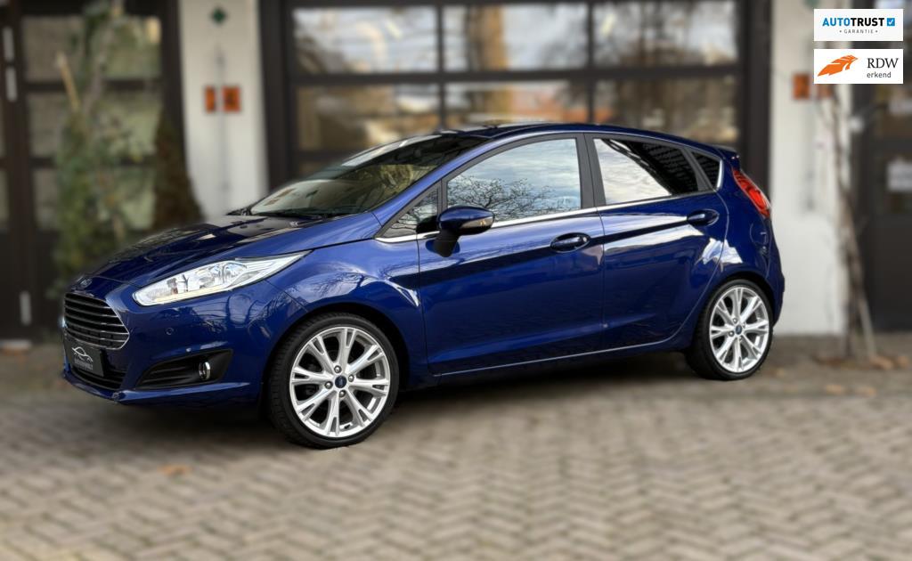 Ford Fiesta Titanium, Auto's, Voorwielaandrijving, Stof, Gebruikt, Zwart