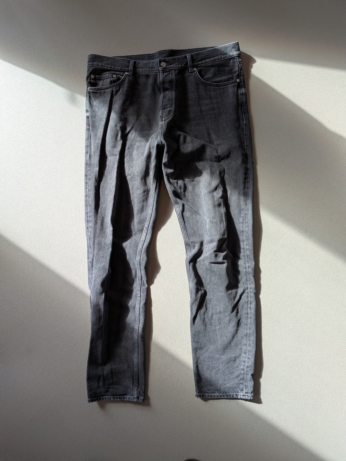COS Pillar Regular Fit Tapered Jeans - Grijs, W36 - W38 (confectie 52/54), COS, Ophalen of Verzenden, Grijs